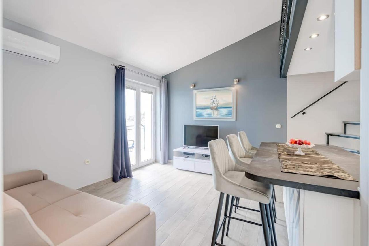 Apartment Ventula Mimice